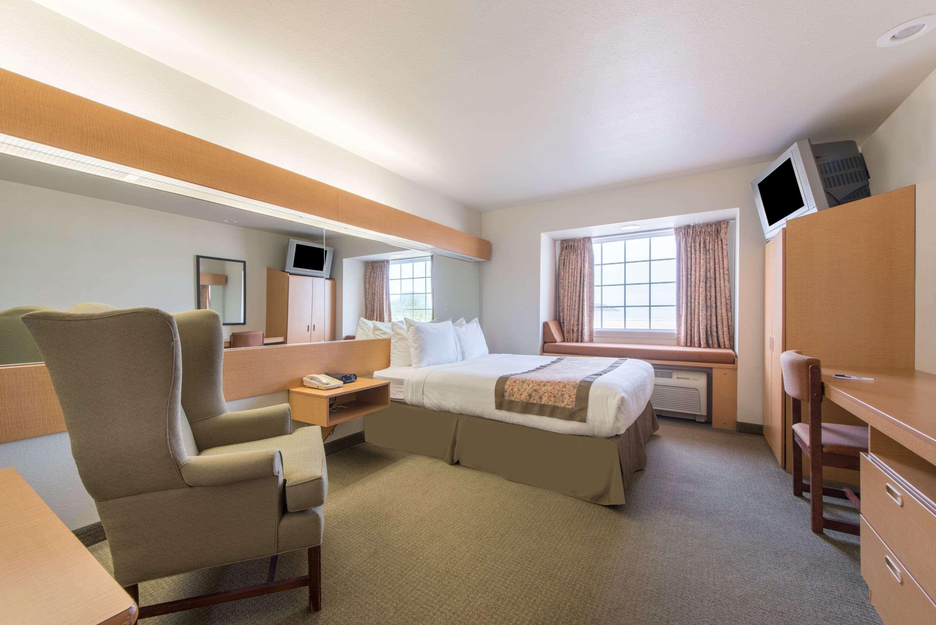 Microtel Inn & Suites By Wyndham אלטוס מראה חיצוני תמונה