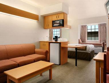 Microtel Inn & Suites By Wyndham אלטוס מראה חיצוני תמונה